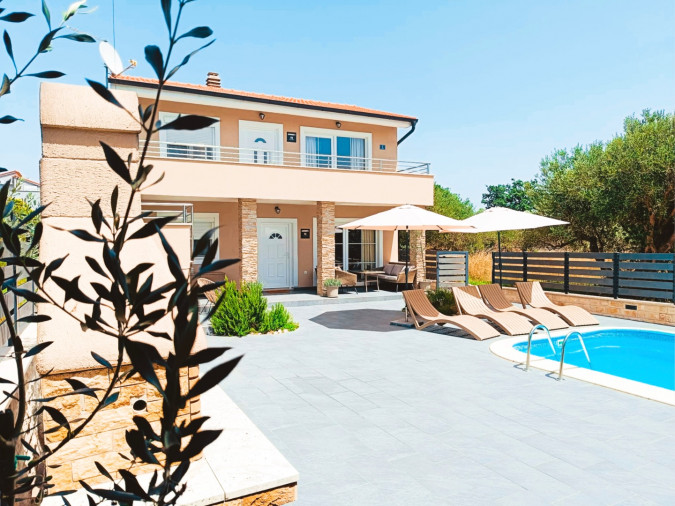 Exterior, Villa Twins Sukosan with heated pool Suko&scaron;an