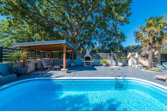 Exterior, Villa Twins Sukosan with heated pool Suko&scaron;an